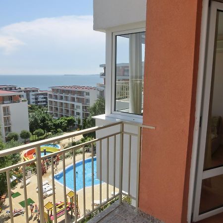 Sea View Crown Apartment On Complex With Pools And Beach, Sveti Vlas Eksteriør billede