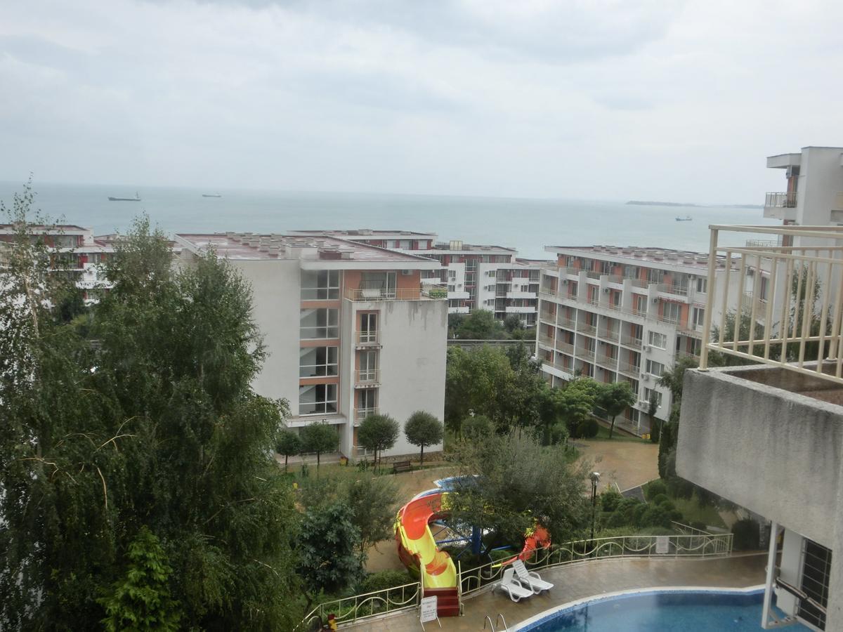 Sea View Crown Apartment On Complex With Pools And Beach, Sveti Vlas Eksteriør billede